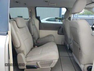2008 Chrysler Town & Country LX with VIN 2A8HR44H28R766600, listed as a Copart auction lot 52558705 with 173,701 mi miles and Salvage Title. Bid and sale history available at carsss.com. Image 11.