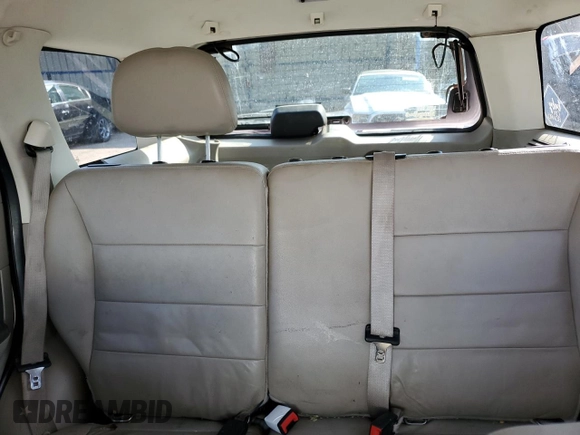2012 Ford Escape Hybrid z VIN 1FMCU5K3XCKA58465, wystawiony jako Copart lot #75527194 z przebiegiem 263 996 mil mil oraz Szkoda całkowita • Salvage title. Historia ofert i sprzedaży dostępna na DreamBid. Obrazek 10.