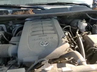 2019 Toyota Tundra SR с VIN 5TFRM5F10KX144134, выставлен на аукционе Copart как лот 57974935 с пробегом 135 695 миль миль и Списание • Salvage title. История ставок и продаж доступна на DreamBid. Изображение 13.