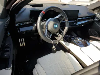2024 BMW i5 M60 with VIN WBY43FK02RCR61881, listed as a Copart auction lot 71092944 with 0 mi miles and Salvage Title. Bid and sale history available at carsss.com. Image 8.