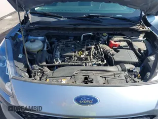 2022 Ford Escape SE z VIN 1FMCU0G6XNUB31007, wystawiony jako IAAI lot #42510666 z przebiegiem 106 236 mil mil oraz . Historia ofert i sprzedaży dostępna na DreamBid. Obrazek 10.