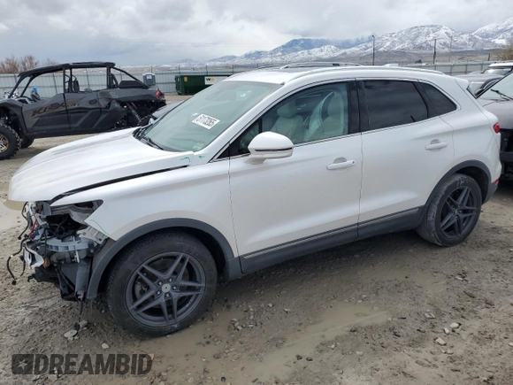 2017 Lincoln MKC Select with VIN 5LMCJ2D95HUL35749, listed as a Copart auction lot 51173265 with 116,192 mi miles and Salvage Title. Bid and sale history available at DreamBid. Image 1.