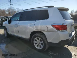 2013 Toyota Highlander with VIN 5TDZA3EH5DS045152, listed as a Copart auction lot 45667925 with 160,058 mi miles and Salvage Title. Bid and sale history available at carsss.com. Image 2.