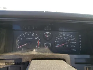 1993 Nissan Frontier z VIN 1N6SD16S7PC353014, wystawiony jako Copart lot #88586865 z przebiegiem 288 557 mil mil oraz Nie do naprawy • Non repairable. Historia ofert i sprzedaży dostępna na DreamBid. Obrazek 9.