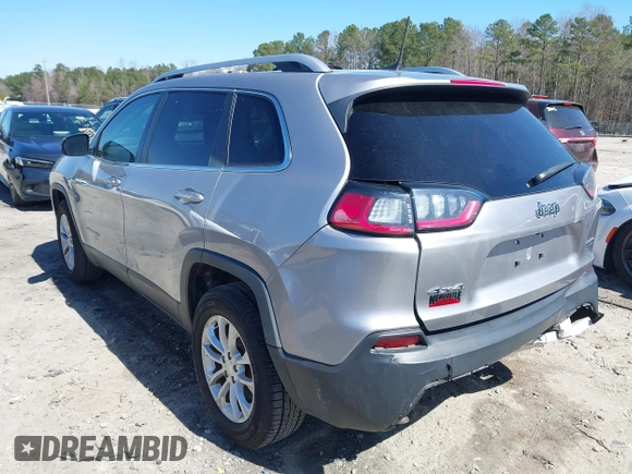 2019 Jeep Cherokee Latitude with VIN 1C4PJMCB0KD105214, listed as a IAAI auction lot 41720808 with 50,080 mi miles. Bid and sale history available at carsss.com. Image 3.