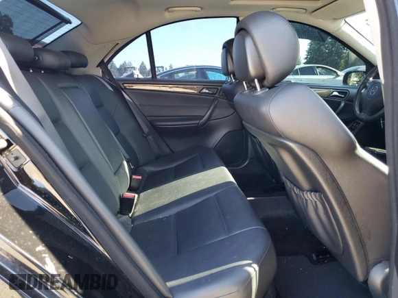2007 Mercedes-Benz C 230 Sport с VIN WDBRF52H87A943973, выставлен на аукционе Copart как лот 63071965 с пробегом 158 823 миль миль и Списание • Salvage title. История ставок и продаж доступна на DreamBid. Изображение 10.