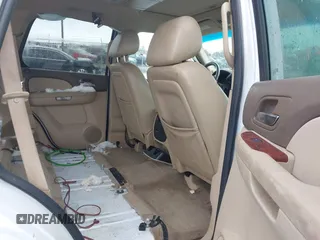 2011 GMC Yukon SLT with VIN 1GKS2CE03BR118690, listed as a IAAI auction lot 41941840 with 243,311 mi miles and . Bid and sale history available at DreamBid. Image 8.
