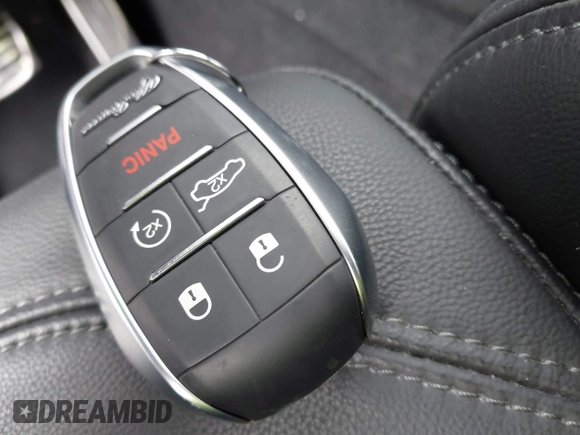 2024 Alfa Romeo Stelvio Veloce z VIN ZASPAKBN0R7D75947, wystawiony jako IAAI lot #42045255 z przebiegiem Nie podano mil oraz . Historia ofert i sprzedaży dostępna na DreamBid. Obrazek 11.