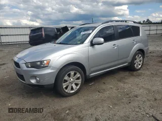 2012 Mitsubishi Outlander SE z VIN JA4AS3AW4CU008418, wystawiony jako Copart lot #57523555 z przebiegiem 179 693 mil mil oraz Tytuł czysty. Historia ofert i sprzedaży dostępna na DreamBid. Obrazek 1.
