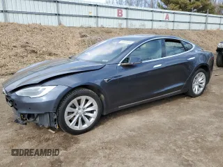 2018 Tesla Model S 75D with VIN 5YJSA1E22JF244421, listed as a Copart auction lot 49509345 with 94,321 mi miles and Clean title. Bid and sale history available at DreamBid. Image 1.