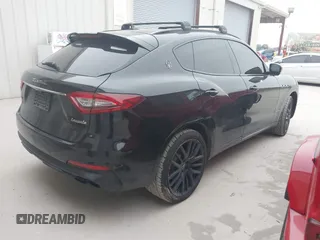 2019 Maserati Levante S z VIN ZN661YUS0KX335883, wystawiony jako IAAI lot #41575823 z przebiegiem 71 080 mil mil oraz . Historia ofert i sprzedaży dostępna na DreamBid. Obrazek 4.