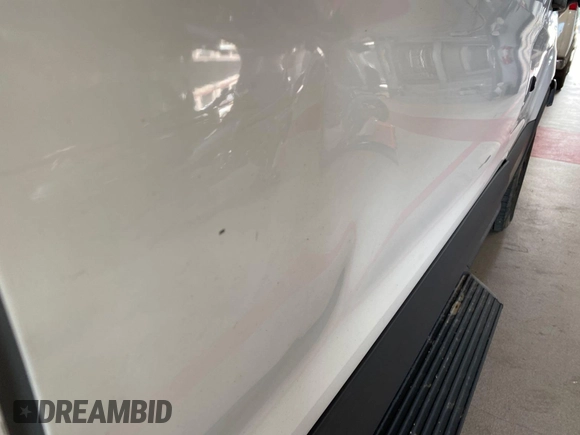 2018 Ford Transit с VIN 1FTYE1YM9JKB52110, выставлен на аукционе IAAI как лот 42610426 с пробегом 156 532 миль миль и . История ставок и продаж доступна на DreamBid. Изображение 24.