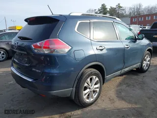 2015 Nissan Rogue S with VIN 5N1AT2MV9FC917132, listed as a IAAI auction lot 41768468 with 110,797 mi miles. Bid and sale history available at carsss.com. Image 4.