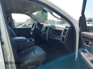 2017 Ram 2500 Tradesman с VIN 3C6TR5CT8HG698491, выставлен на аукционе IAAI как лот 42661073 с пробегом 163 421 миль миль и . История ставок и продаж доступна на DreamBid. Изображение 5.