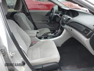 2013 Honda Accord EX с VIN 1HGCR2F78DA032621, выставлен на аукционе IAAI как лот 42372786 с пробегом 260 396 миль миль и . История ставок и продаж доступна на DreamBid. Изображение 5.