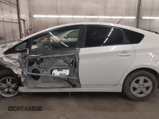 2011 Toyota Prius I with VIN JTDKN3DU2B0327897, listed as a IAAI auction lot 41908301 with 136,486 mi miles and . Bid and sale history available at DreamBid. Image 15.