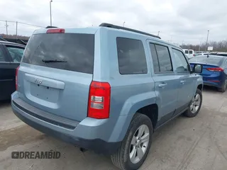 2013 Jeep Patriot Sport with VIN 1C4NJRBB0DD196266, listed as a IAAI auction lot 41856980 with 140,792 mi miles and . Bid and sale history available at carsss.com. Image 4.