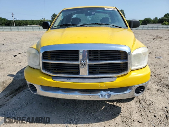 2007 Dodge 1500 SLT z VIN 1D7HA18P37S273039, wystawiony jako Copart lot #58446045 z przebiegiem 276 963 mil mil oraz Czysty tytuł • Clean title. Historia ofert i sprzedaży dostępna na DreamBid. Obrazek 5.