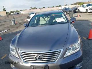 2012 Lexus LS 460 z VIN JTHBL5EF7C5112312, wystawiony jako IAAI lot #41550064 z przebiegiem 82 312 mil mil oraz . Historia ofert i sprzedaży dostępna na DreamBid. Obrazek 12.