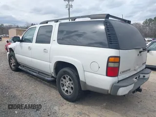 2005 Chevrolet Suburban LT z VIN 3GNEC16Z05G221875, wystawiony jako IAAI lot #41723132 z przebiegiem 253 542 mil mil oraz . Historia ofert i sprzedaży dostępna na DreamBid. Obrazek 3.