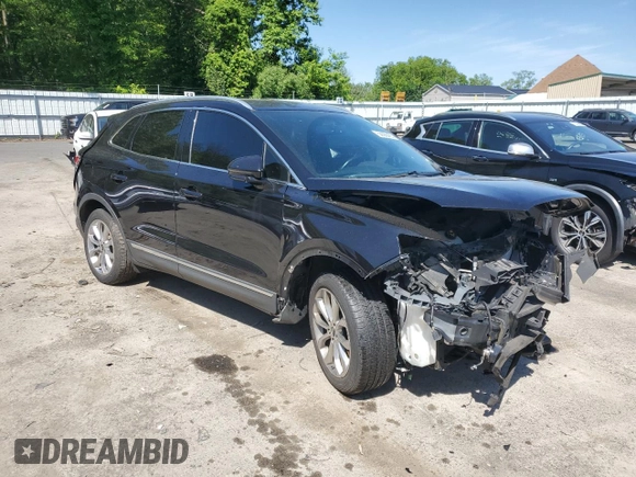 2019 Lincoln MKC Select z VIN 5LMCJ2D91KUL22696, wystawiony jako Copart lot #56699465 z przebiegiem 88 532 mil mil oraz Szkoda całkowita • Salvage title. Historia ofert i sprzedaży dostępna na DreamBid. Obrazek 4.