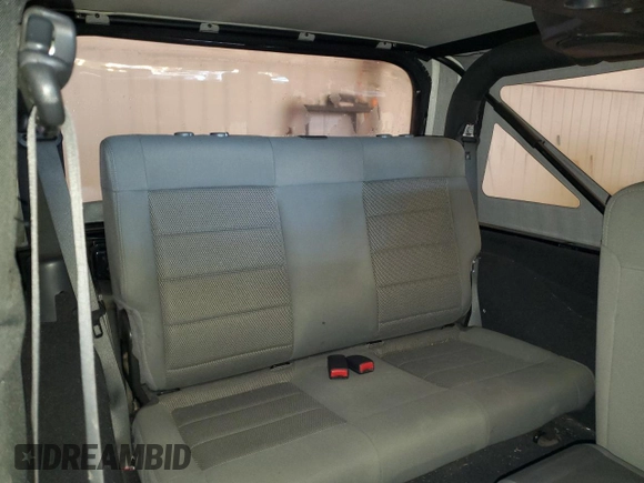 2008 Jeep Wrangler Sahara с VIN 1J8FA54168L613041, выставлен на аукционе Copart как лот 46603275 с пробегом 118 849 миль миль и Списание • Salvage title. История ставок и продаж доступна на DreamBid. Изображение 11.