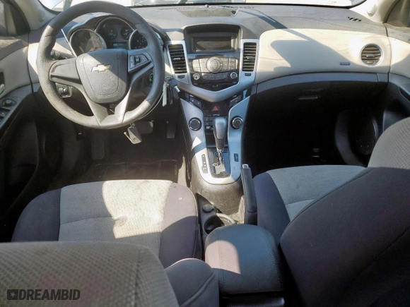 2013 Chevrolet Cruze LS with VIN 1G1PA5SH5D7293928, listed as a Copart auction lot 52343865 with 125,228 mi miles and Clean Title. Bid and sale history available at carsss.com. Image 8.