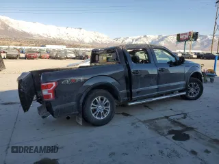 2018 Ford F-150 XL with VIN 1FTEW1EG1JFD54060, listed as a Copart auction lot 43202705 with 121,884 mi miles and Salvage Title. Bid and sale history available at carsss.com. Image 3.