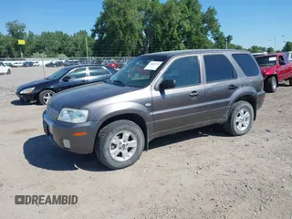 2006 Mercury Mariner Luxury с VIN 4M2CU57116KJ19454, выставлен на аукционе IAAI как лот 42436725 с пробегом 244 689 миль миль и . История ставок и продаж доступна на DreamBid. Изображение 2.