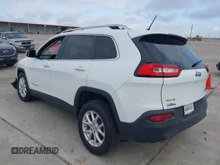 2016 Jeep Cherokee Latitude with VIN 1C4PJMCB1GW340605, listed as a IAAI auction lot 41523716 with 74,080 mi miles. Bid and sale history available at carsss.com. Image 3.