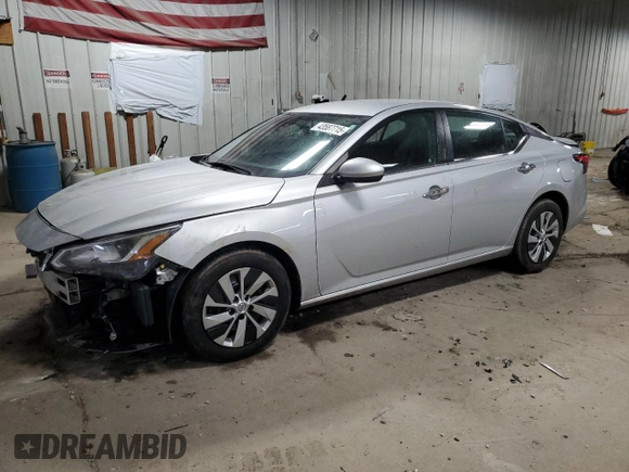 2020 Nissan Altima S with VIN 1N4BL4BV6LC202298, listed as a Copart auction lot 52177005 with 73,320 mi miles and Clean Title. Bid and sale history available at carsss.com. Image 1.
