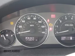2010 Jeep Grand Cherokee Limited with VIN 1J4RR5GT5AC137889, listed as a IAAI auction lot 42182066 with 173,820 mi miles and . Bid and sale history available at DreamBid. Image 15.