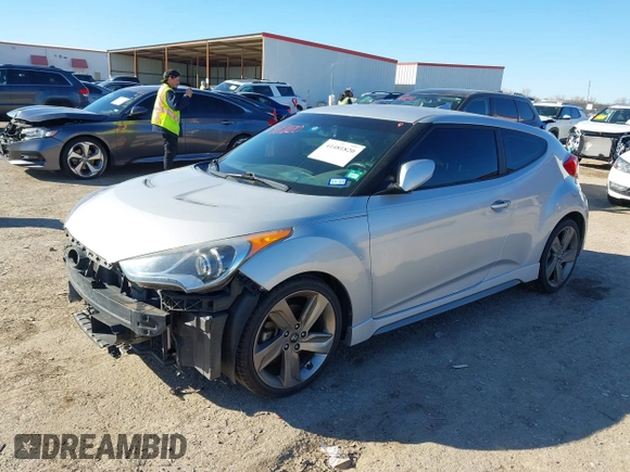 2013 Hyundai Veloster Turbo with VIN KMHTC6AE6DU162372, listed as a IAAI auction lot 41481820 with 105,650 mi miles and . Bid and sale history available at DreamBid. Image 2.