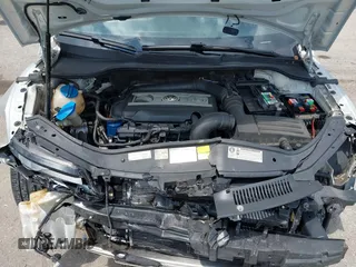 2012 Volkswagen Eos Komfort with VIN WVWBW7AHXCV006075, listed as a IAAI auction lot 42054520 with 104,037 mi miles and . Bid and sale history available at DreamBid. Image 10.