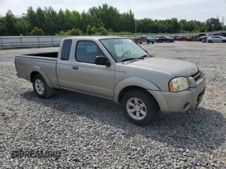 2004 Nissan Frontier XE z VIN 1N6DD26T44C426990, wystawiony jako Copart lot #61967785 z przebiegiem 352 486 mil mil oraz Czysty tytuł • Clean title. Historia ofert i sprzedaży dostępna na DreamBid. Obrazek 4.