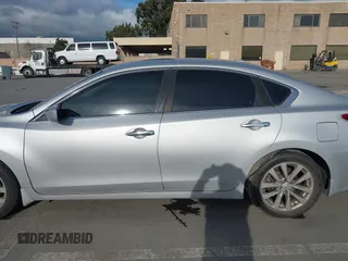 2017 Nissan Altima SV with VIN 1N4AL3AP9HC262530, listed as a IAAI auction lot 41714450 with 151,910 mi miles and . Bid and sale history available at DreamBid. Image 15.