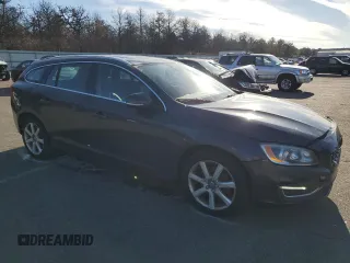 2016 Volvo V60 T5 Drive-E Premier with VIN YV140MEK6G1313426, listed as a Copart auction lot 85919554 with 121,818 mi miles and Salvage Title. Bid and sale history available at carsss.com. Image 4.
