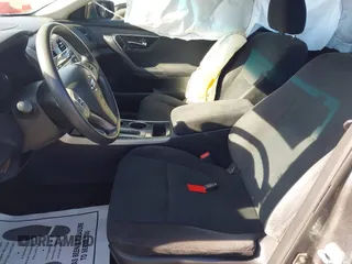 2014 Nissan Altima SL with VIN 1N4AL3APXEN375273, listed as a IAAI auction lot 40807224 with 180,525 mi miles and . Bid and sale history available at DreamBid. Image 5.