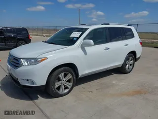 2011 Toyota Highlander Limited with VIN 5TDYK3EH4BS049750, listed as a IAAI auction lot 41787928 with 1 mi miles. Bid and sale history available at carsss.com. Image 16.