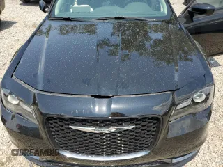 2018 Chrysler 300 Touring z VIN 2C3CCAAG9JH341047, wystawiony jako Copart lot #55899205 z przebiegiem 24 658 mil mil oraz Szkoda całkowita • Salvage title. Historia ofert i sprzedaży dostępna na DreamBid. Obrazek 11.
