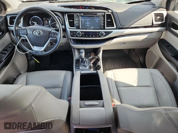 2017 Toyota Highlander XLE with VIN 5TDJZRFH7HS468912, listed as a Copart auction lot 62821955 with 79,331 mi miles and Salvage title. Bid and sale history available at DreamBid. Image 8.