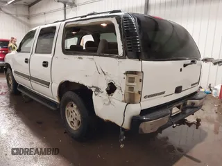 2005 Chevrolet Suburban LT z VIN 1GNFK16Z85R181312, wystawiony jako IAAI lot #41013350 z przebiegiem 270 753 mil mil oraz . Historia ofert i sprzedaży dostępna na DreamBid. Obrazek 3.