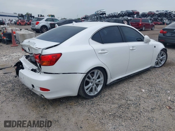 2007 Lexus IS 250 with VIN JTHBK262672043200, listed as a IAAI auction lot 42612618 with 139,241 mi miles and . Bid and sale history available at DreamBid. Image 4.