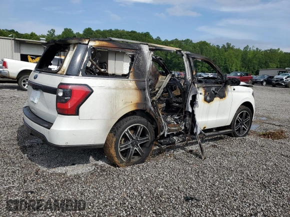 2021 Ford Expedition Limited with VIN 1FMJU2AT5MEA28376, listed as a Copart auction lot 61073465 with Not provided miles and Salvage title. Bid and sale history available at DreamBid. Image 3.