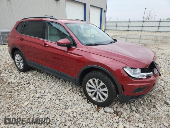 2019 Volkswagen Tiguan S z VIN 3VV0B7AX1KM180153, wystawiony jako Copart lot #60573955 z przebiegiem 66 995 mil mil oraz Szkoda całkowita • Salvage title. Historia ofert i sprzedaży dostępna na DreamBid. Obrazek 4.