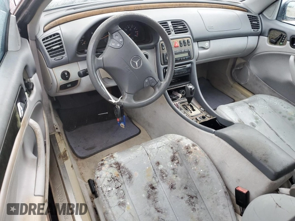 2001 Mercedes-Benz CLK 320/430 z VIN WDBLK70G81T062614, wystawiony jako Copart lot #74614314 z przebiegiem Nie podano mil oraz Szkody całkowita. Historia ofert i sprzedaży dostępna na DreamBid. Obrazek 8.