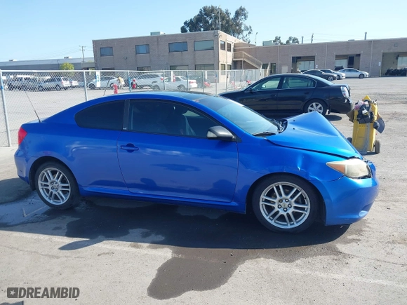 2006 Scion tC with VIN JTKDE167560136252, listed as a IAAI auction lot 42000724 with 168,727 mi miles. Bid and sale history available at carsss.com. Image 13.