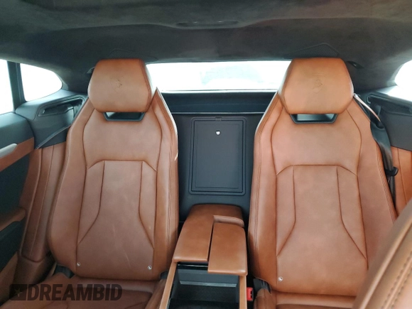 2019 Lamborghini Urus z VIN ZPBUA1ZL3KLA05964, wystawiony jako Copart lot #43809525 z przebiegiem 28 338 mil mil oraz Szkody całkowita. Historia ofert i sprzedaży dostępna na DreamBid. Obrazek 10.
