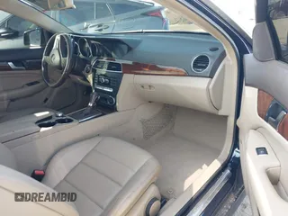 2013 Mercedes-Benz C 350 with VIN WDDGJ5HB8DG042269, listed as a IAAI auction lot 41601302 with 78,928 mi miles and . Bid and sale history available at DreamBid. Image 5.