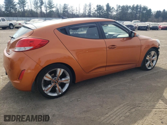 2013 Hyundai Veloster RE:MIX with VIN KMHTC6AD6DU156272, listed as a Copart auction lot 48770025 with 101,729 mi miles and Salvage title. Bid and sale history available at DreamBid. Image 3.